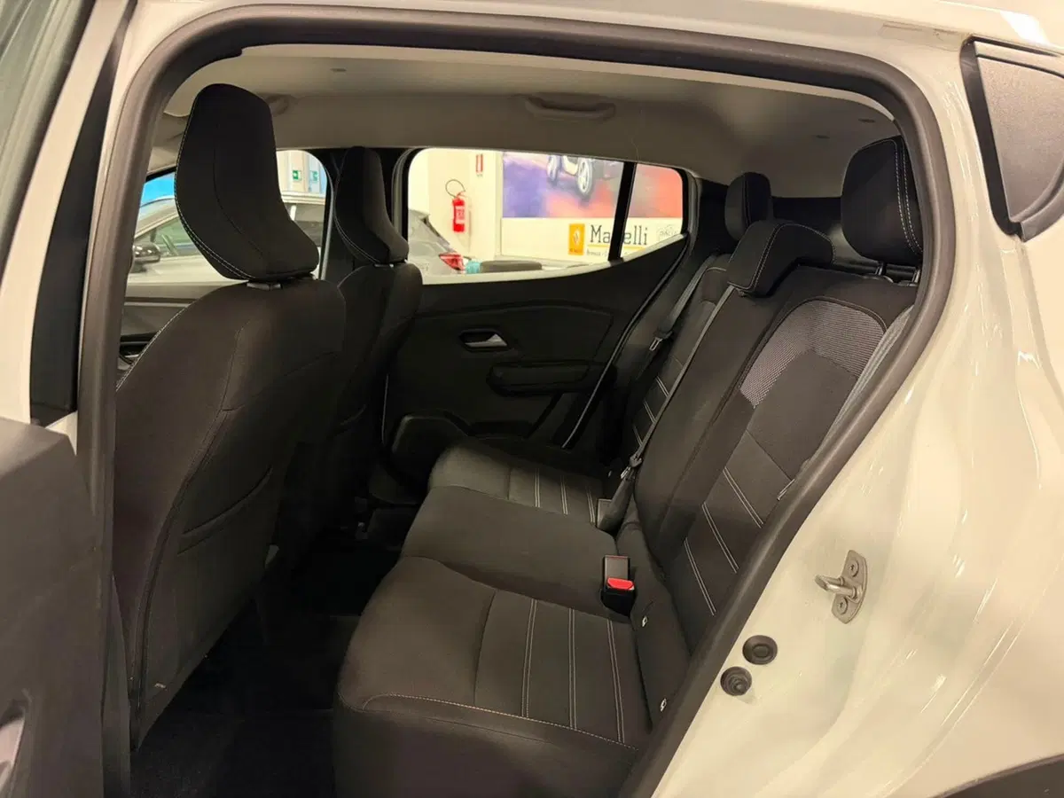 Dacia Sandero usata a Brescia (17)