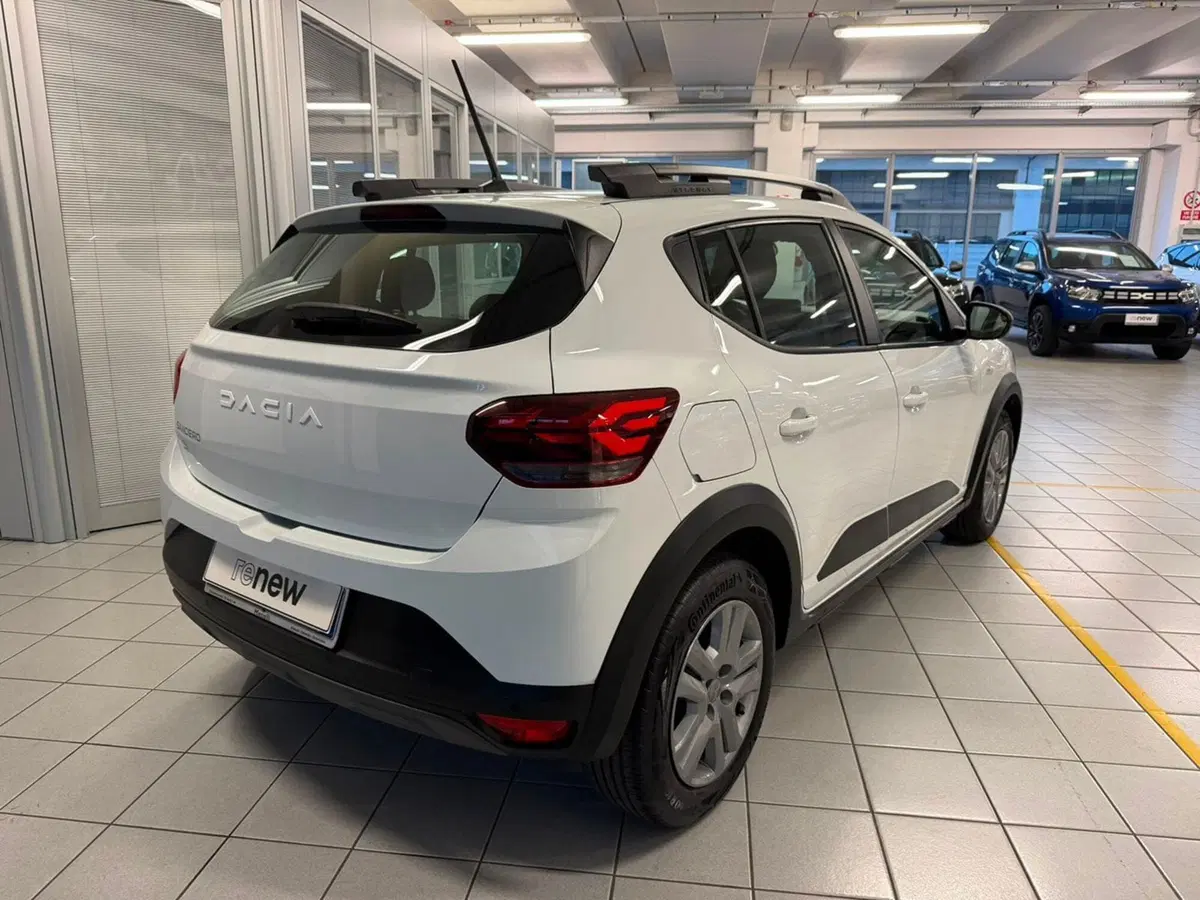Dacia Sandero usata a Brescia (5)