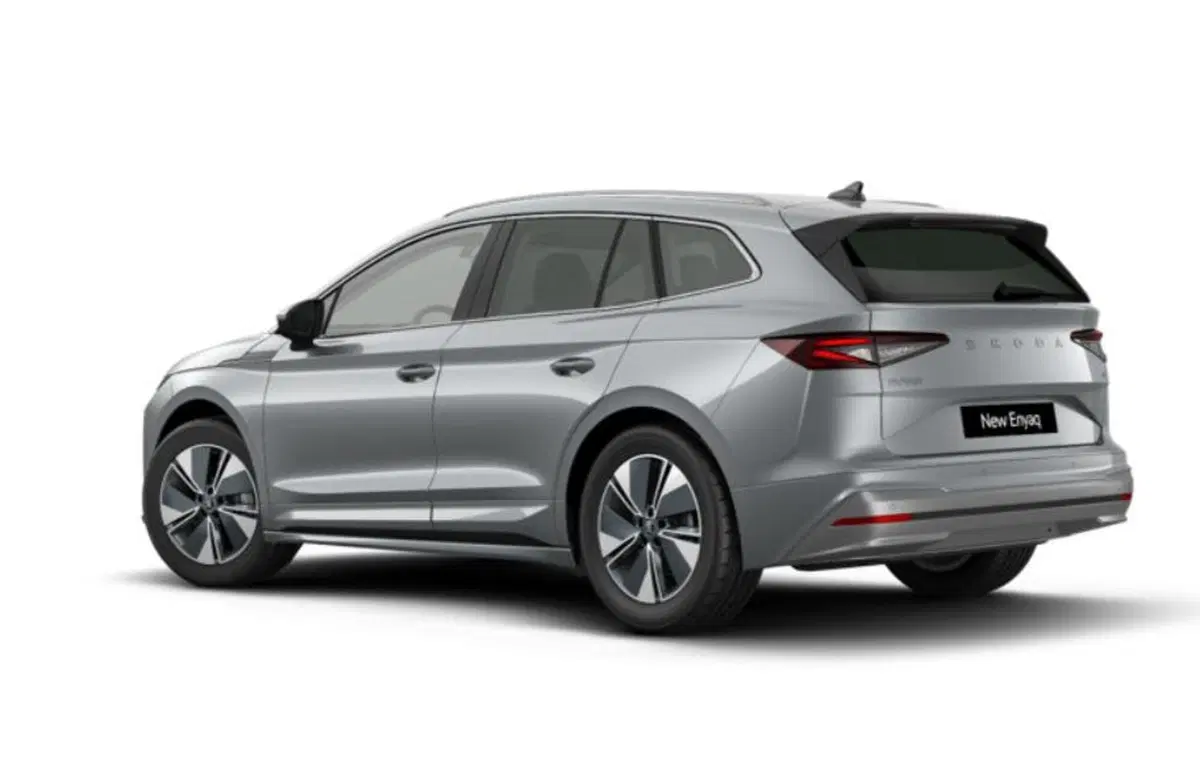 Skoda Enyaq nuova a Torino (3)