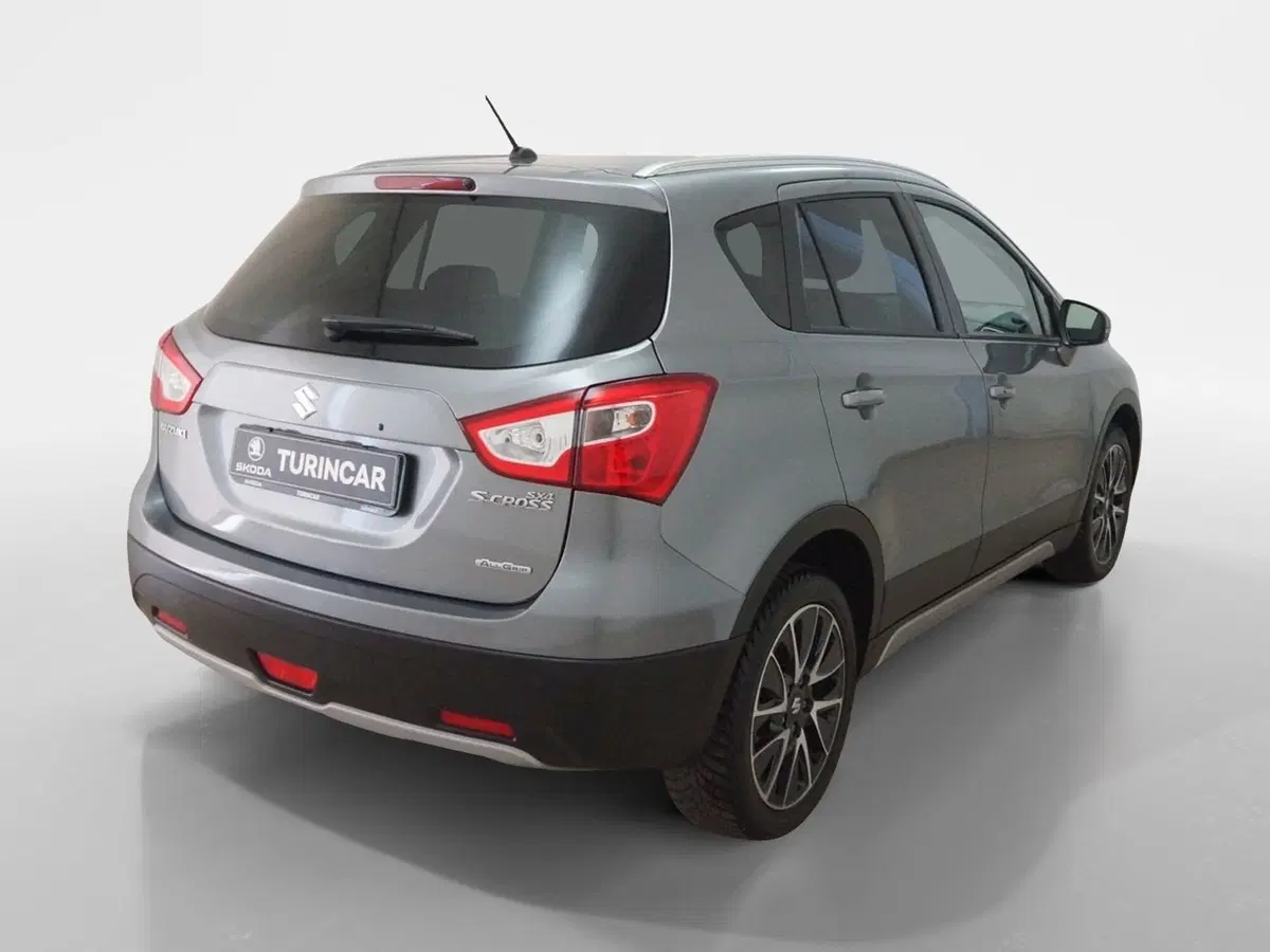 Suzuki S-Cross usata a Torino (6)