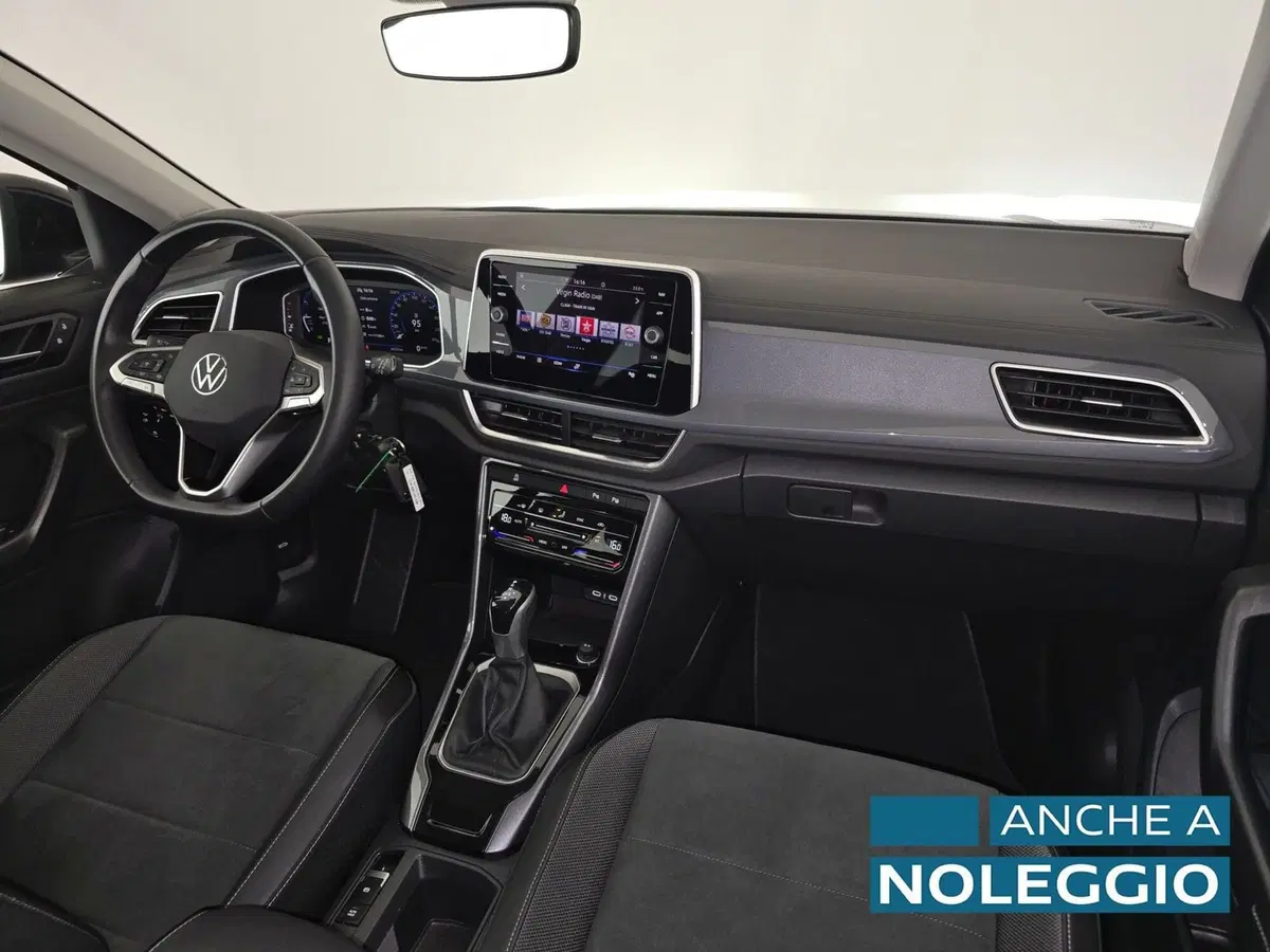 Volkswagen T-Roc usata a Asti (12)