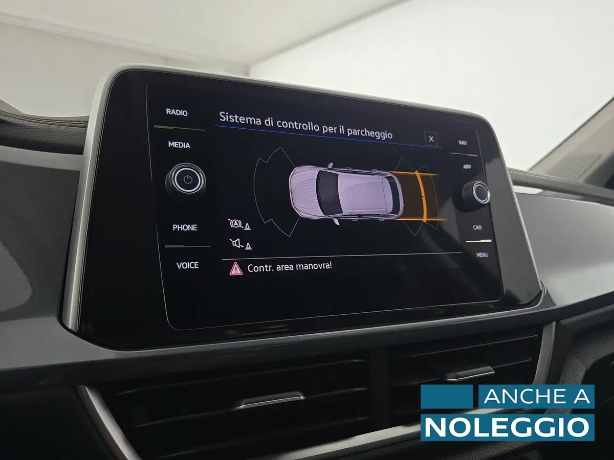 Volkswagen T-Roc usata a Asti (15)