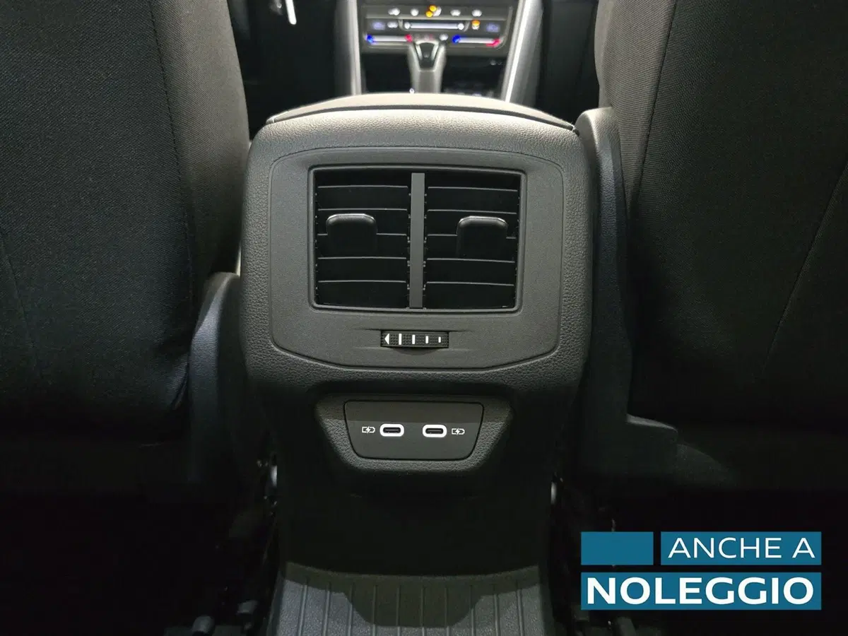 Volkswagen T-Roc usata a Asti (20)