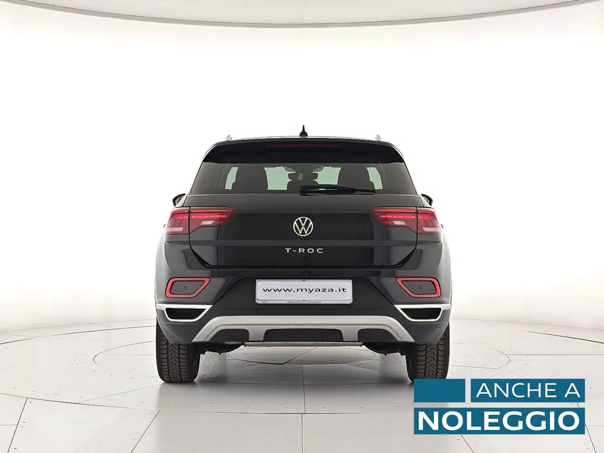 Volkswagen T-Roc usata a Asti (5)