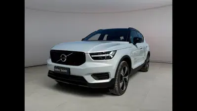 Volvo XC40 T5 Recharge Plug-in Hybrid R-design del 2022 usata a Palermo