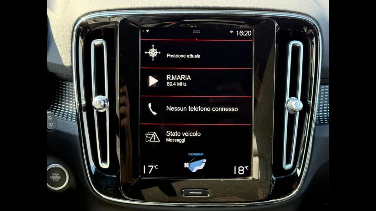 Volvo XC40 usata a Palermo (15)