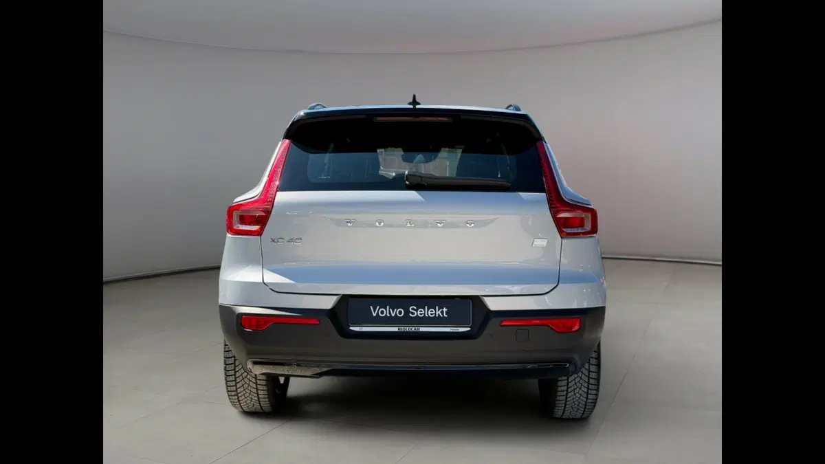 Volvo XC40 usata a Palermo (4)