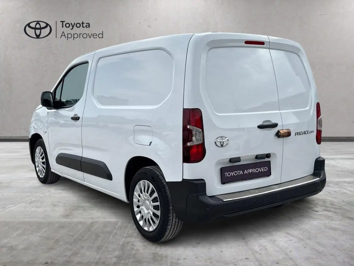 Toyota Proace City Furgone usata a Palermo (4)