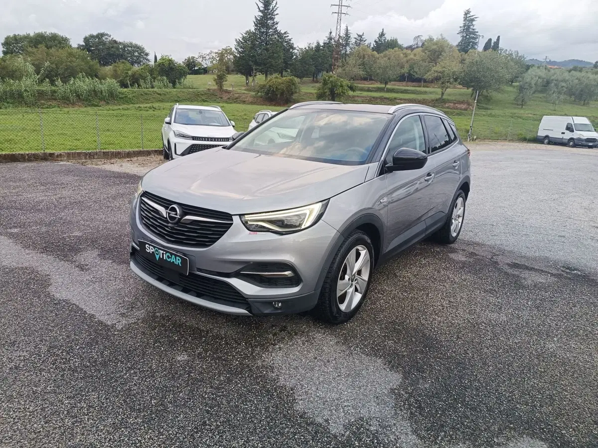 Opel Grandland X usata a Pistoia