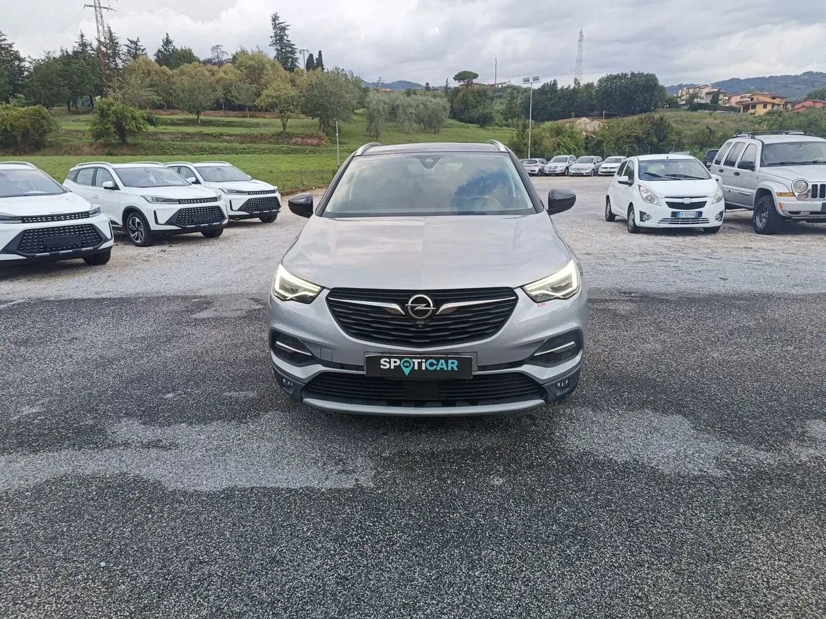 Opel Grandland X usata a Pistoia (3)