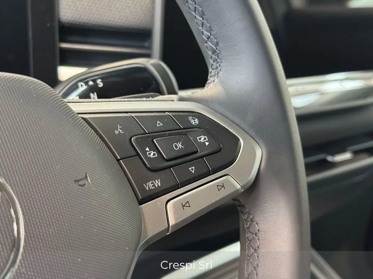 Volkswagen T-Roc nuova a Varese (13)