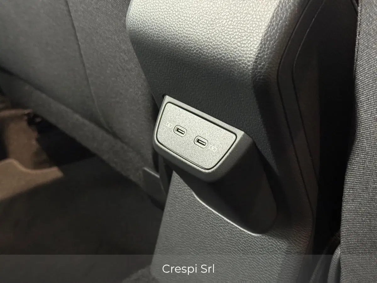 Volkswagen Taigo nuova a Varese (17)
