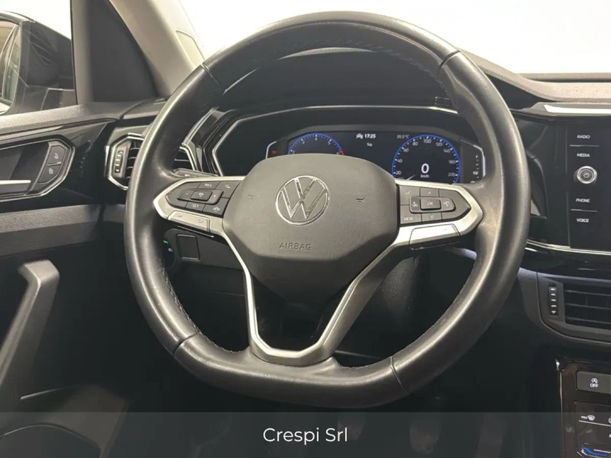 Volkswagen T-Cross usata a Varese (10)