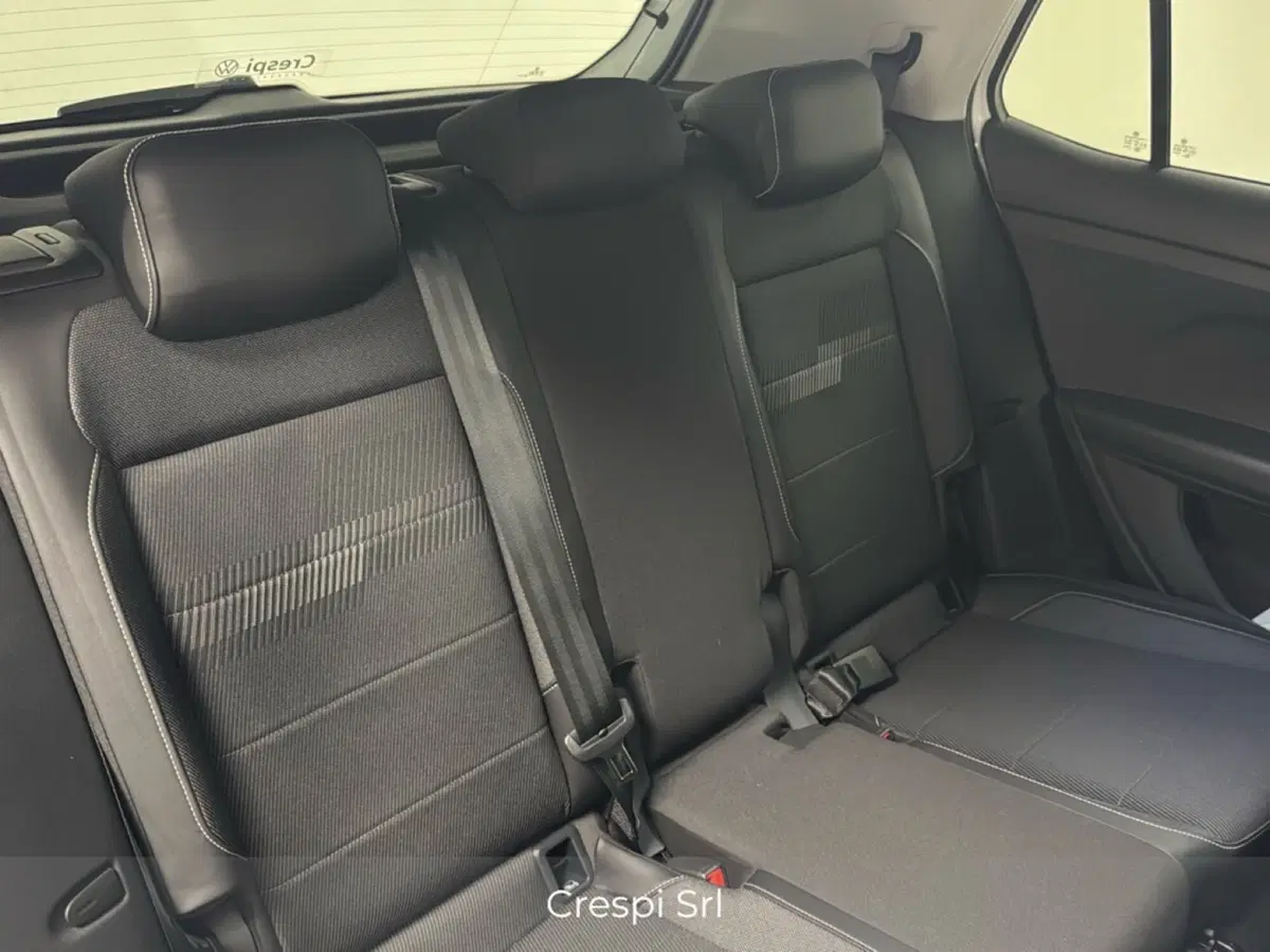 Volkswagen T-Cross usata a Varese (12)