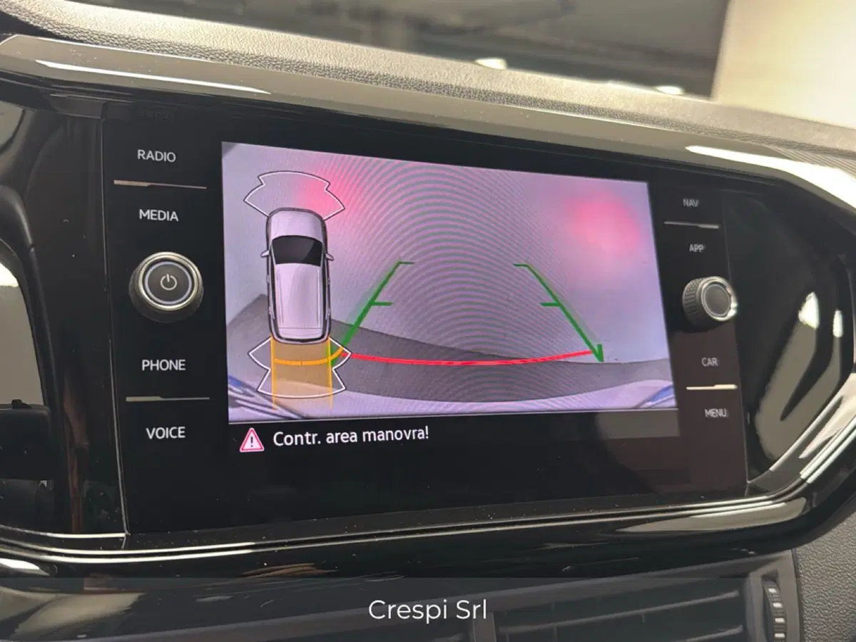 Volkswagen T-Cross usata a Varese (14)