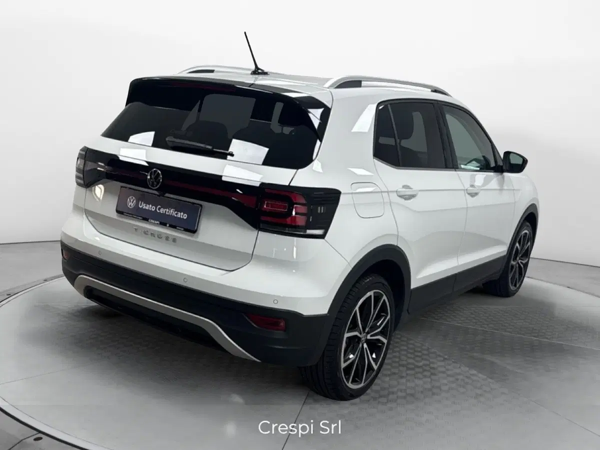 Volkswagen T-Cross usata a Varese (6)