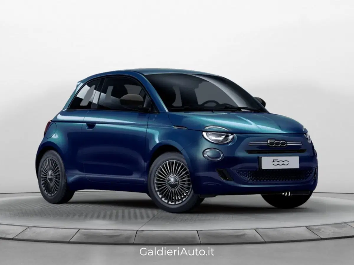 Fiat 500 nuova a Salerno