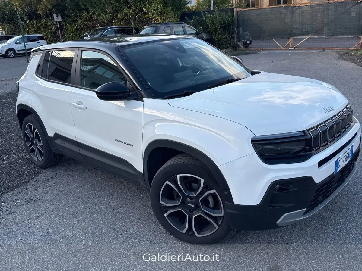 Jeep Avenger usata a Salerno