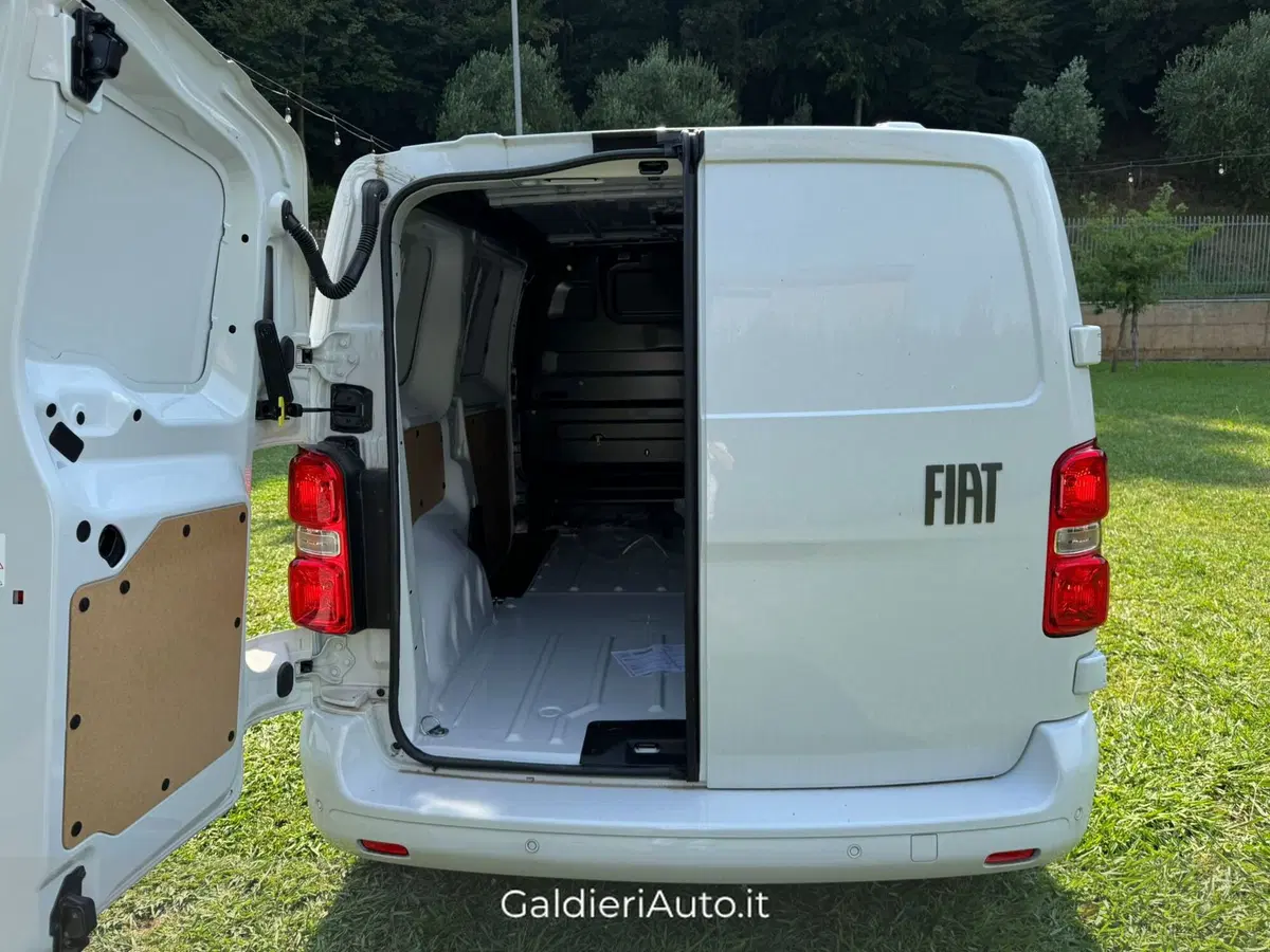 Fiat Scudo Furgone nuova a Salerno (14)
