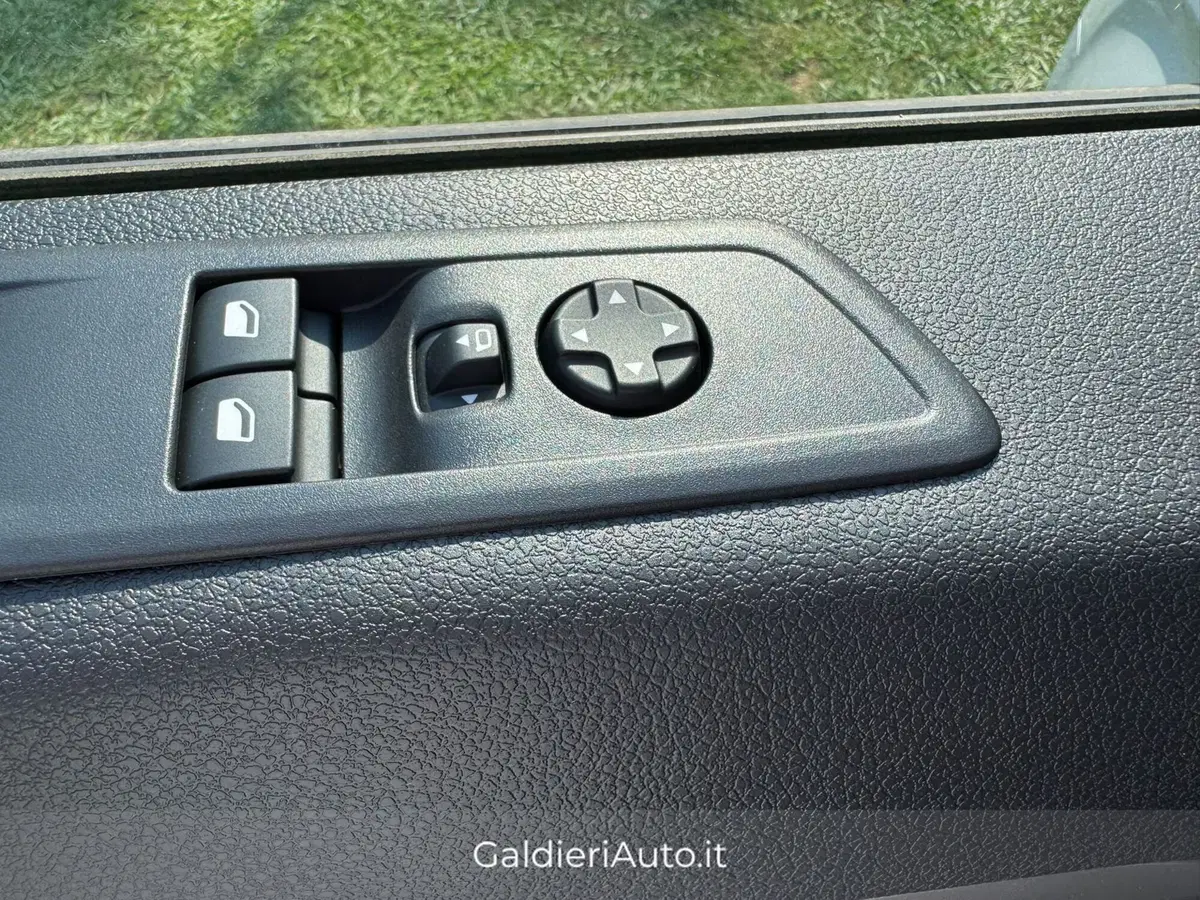 Fiat Scudo Furgone nuova a Salerno (19)