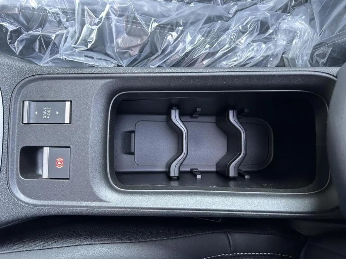 Jeep Avenger nuova a Cuneo (17)