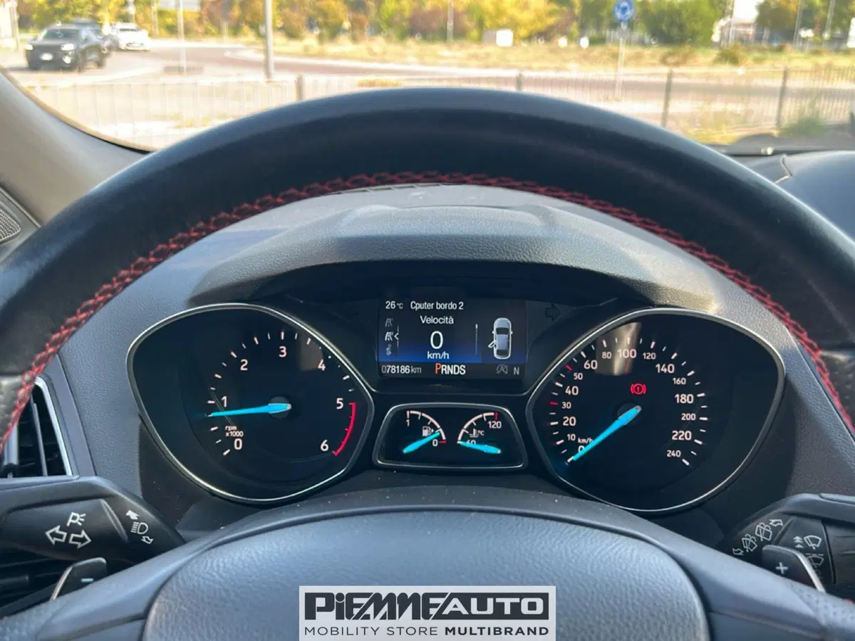 Ford Kuga usata a Piacenza (15)
