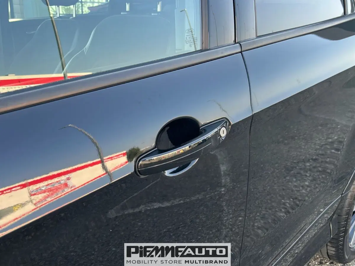Ford Kuga usata a Piacenza (17)
