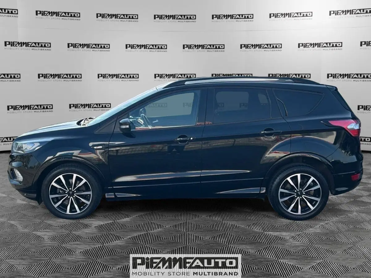 Ford Kuga usata a Piacenza (2)