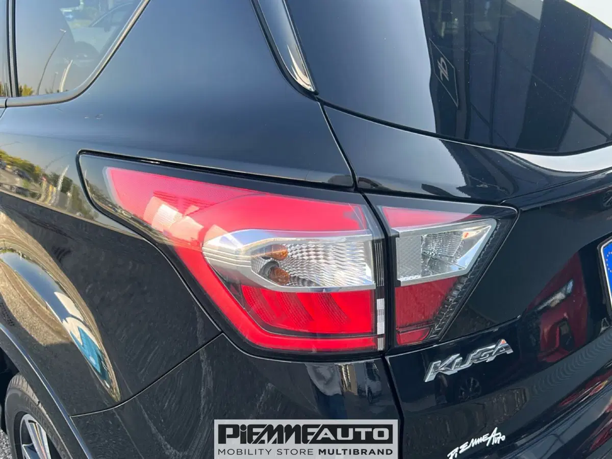 Ford Kuga usata a Piacenza (20)