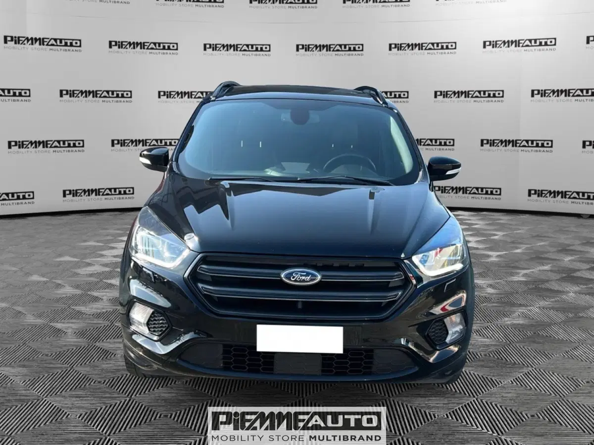 Ford Kuga usata a Piacenza (8)