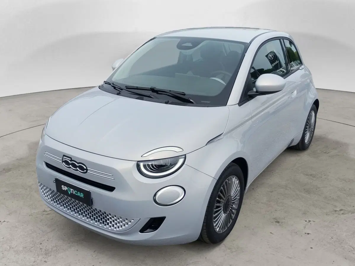 Fiat 500 nuova a Ravenna
