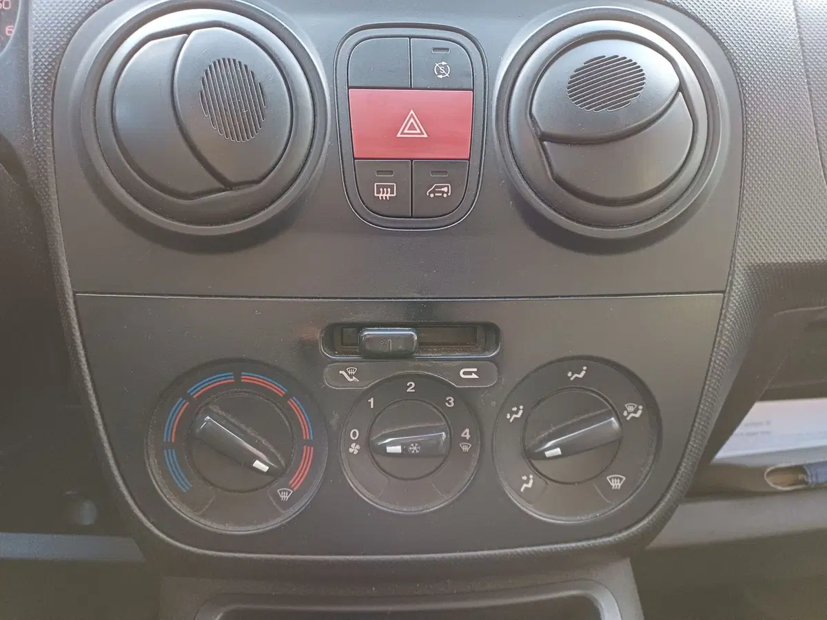 Peugeot Bipper usata a Modena (15)