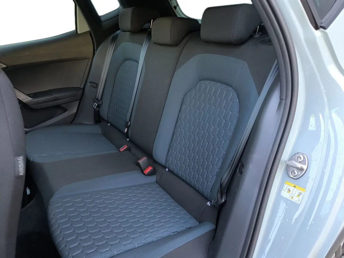 SEAT Arona usata a Udine (9)