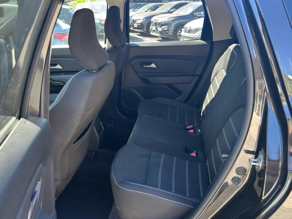 Dacia Duster usata a Roma (12)