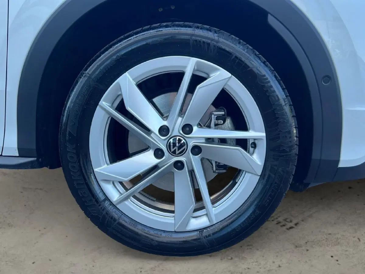 Volkswagen T-Roc usata a Grosseto (9)