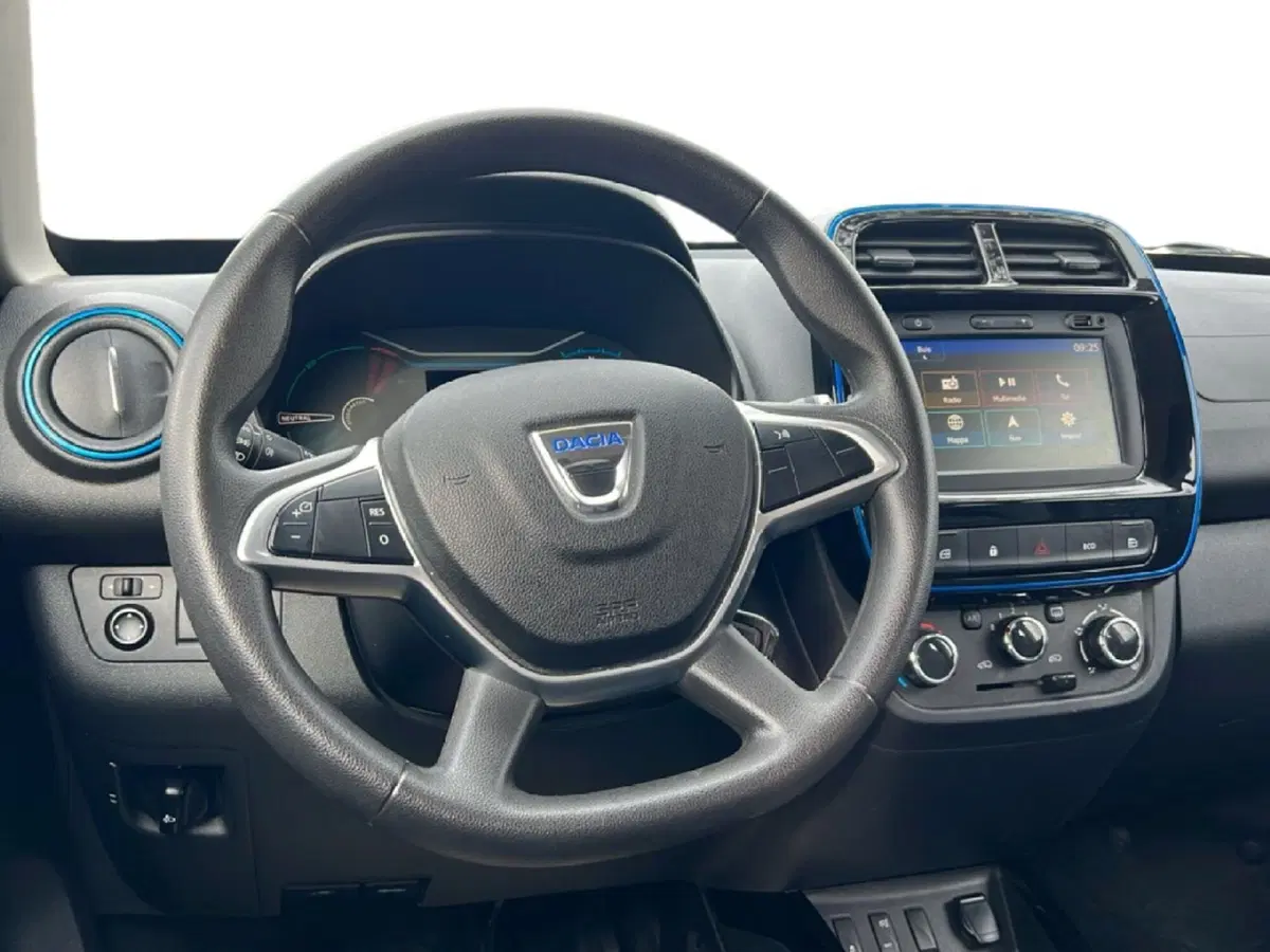 Dacia Spring usata a Roma (12)
