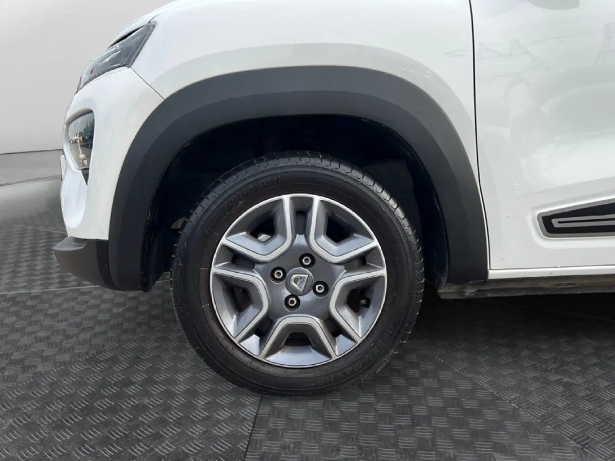 Dacia Spring usata a Roma (9)