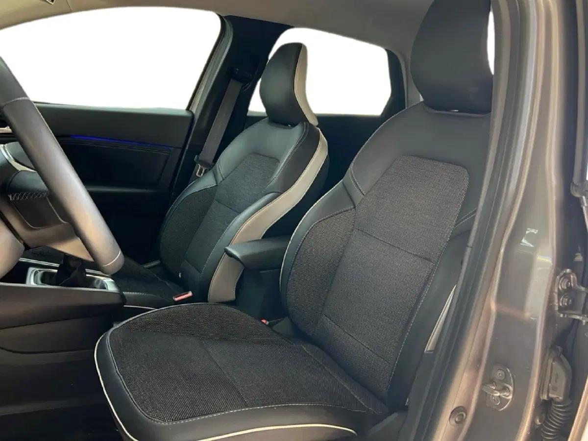 Renault Captur usata a Roma (12)