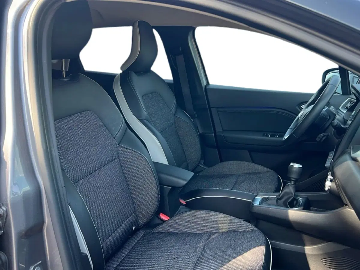 Renault Captur usata a Roma (12)