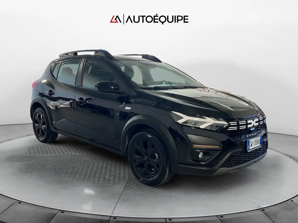 Dacia Sandero Stepway usata a Roma (7)