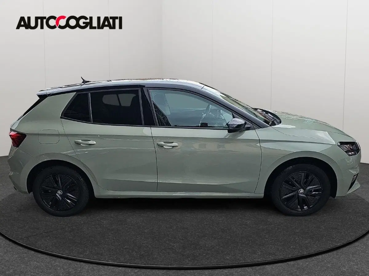Skoda Fabia nuova a Lecco (8)