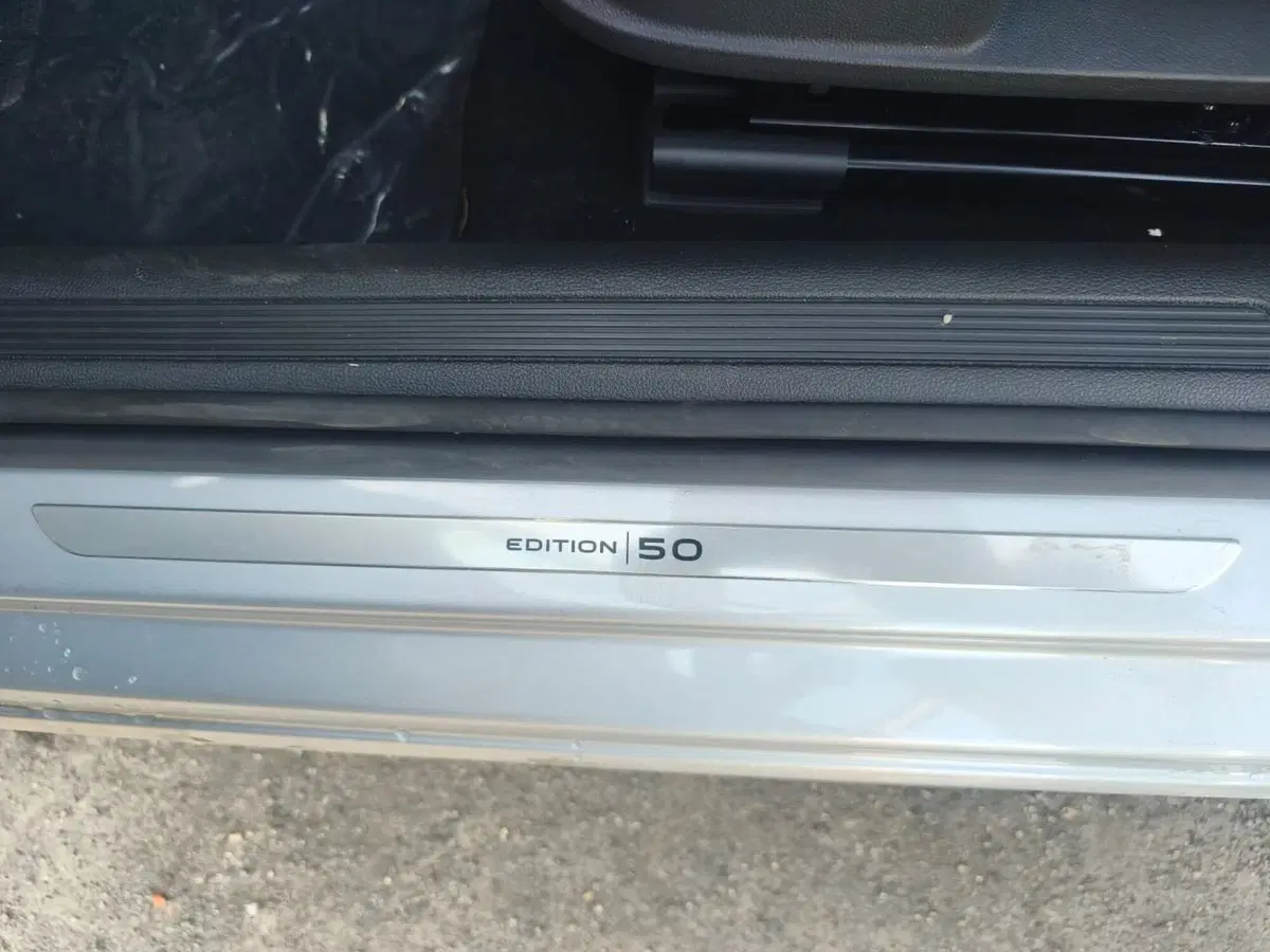 Volkswagen Polo nuova a Lecco (12)