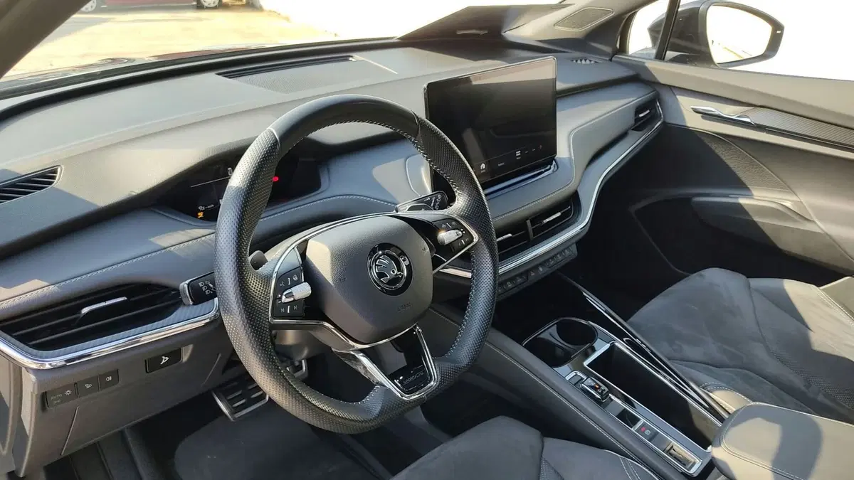 Skoda Enyaq usata a Taranto (12)