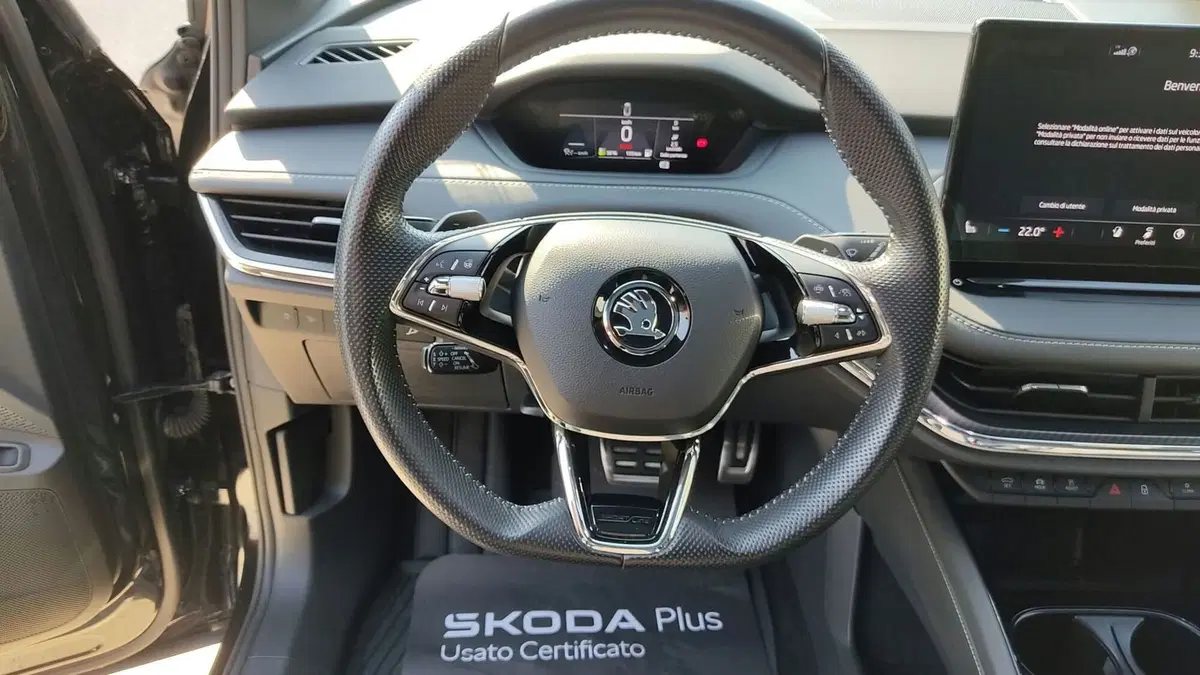 Skoda Enyaq usata a Taranto (13)
