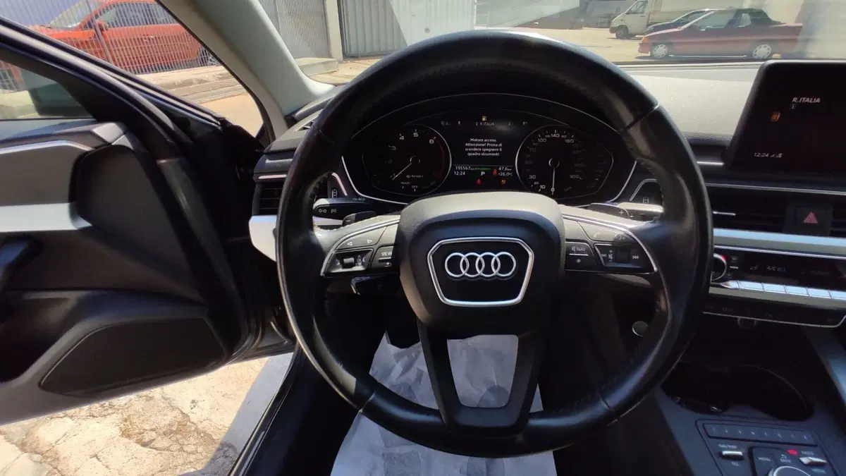 Audi A4 Avant usata a Taranto (11)