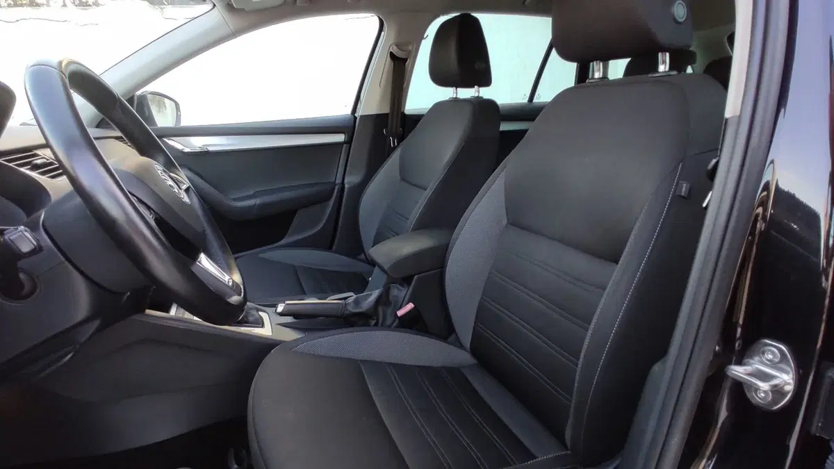 Skoda Octavia Station Wagon usata a Taranto (12)
