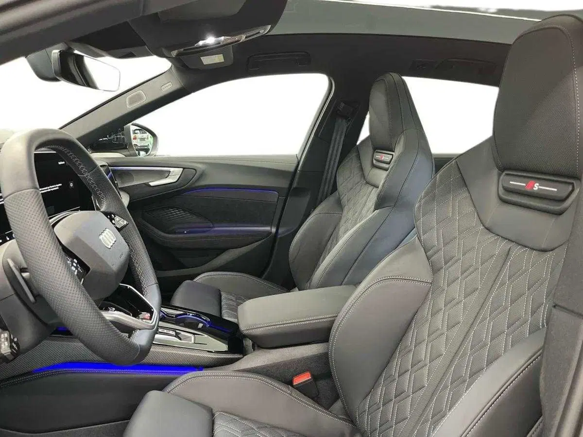Audi A5 Avant nuova a Ferrara (12)