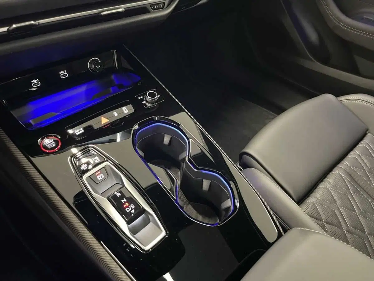 Audi A5 Avant nuova a Ferrara (19)