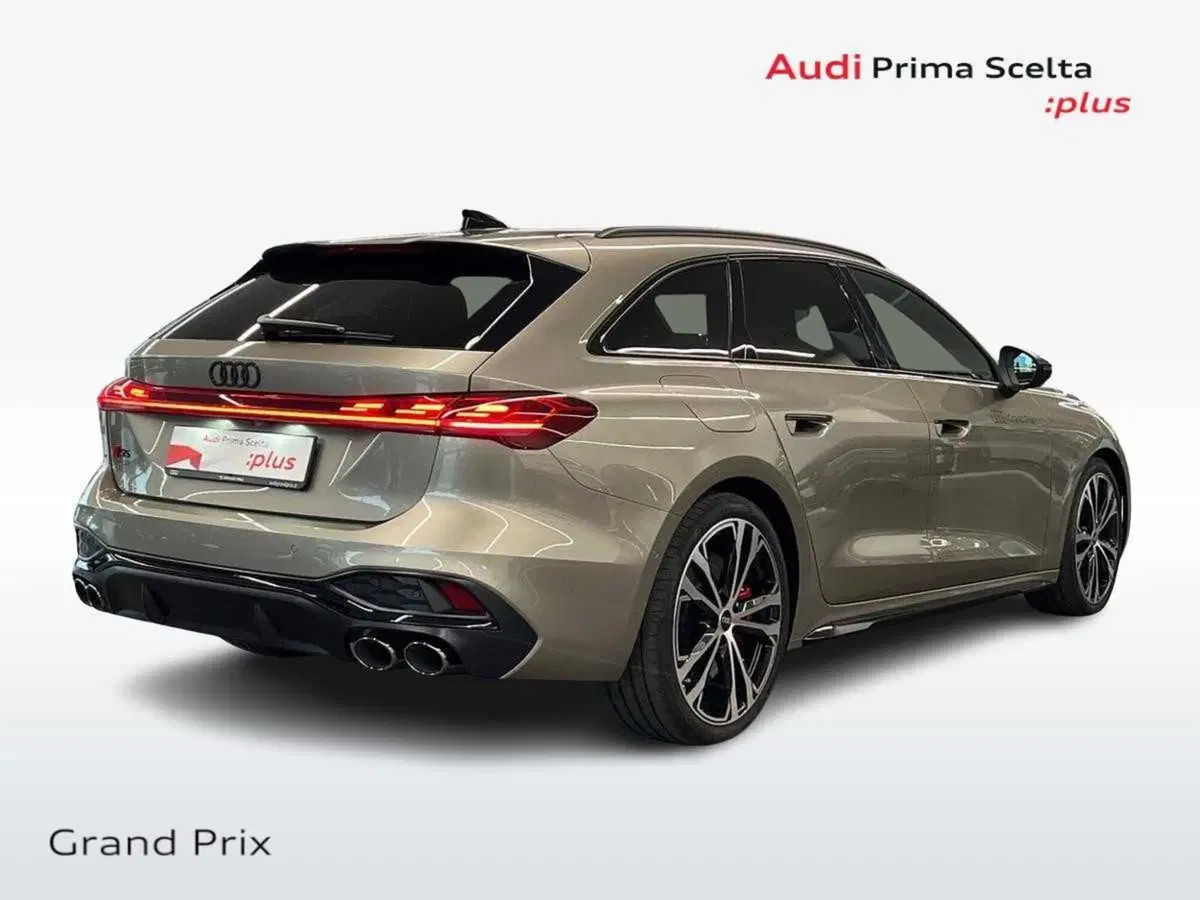 Audi A5 Avant nuova a Ferrara (2)