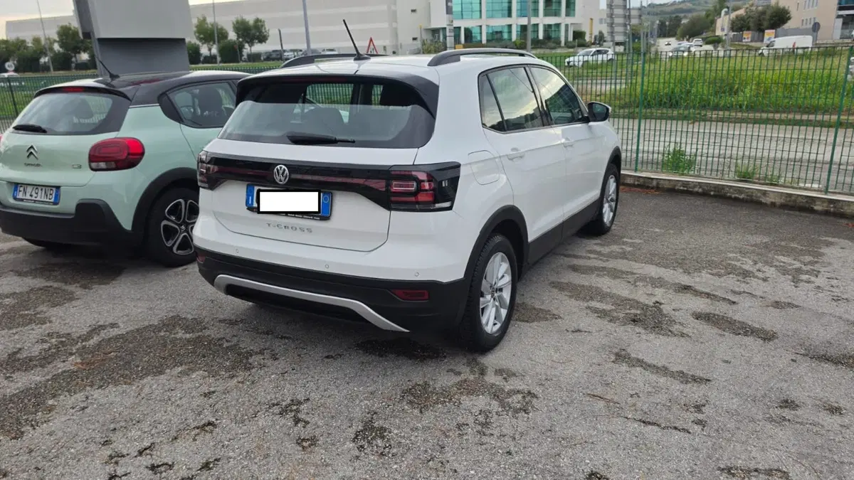 Volkswagen T-Cross usata a Macerata (3)